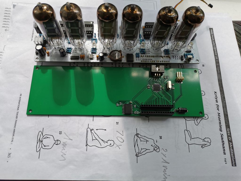 zegar IV-11 i płytka procesora atmega328